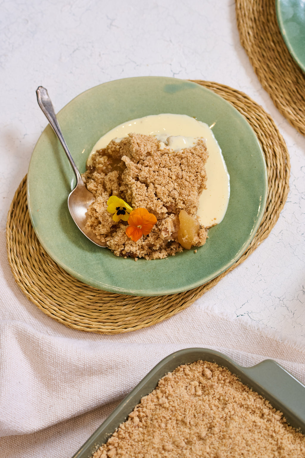 Apple Crumble (for 4)