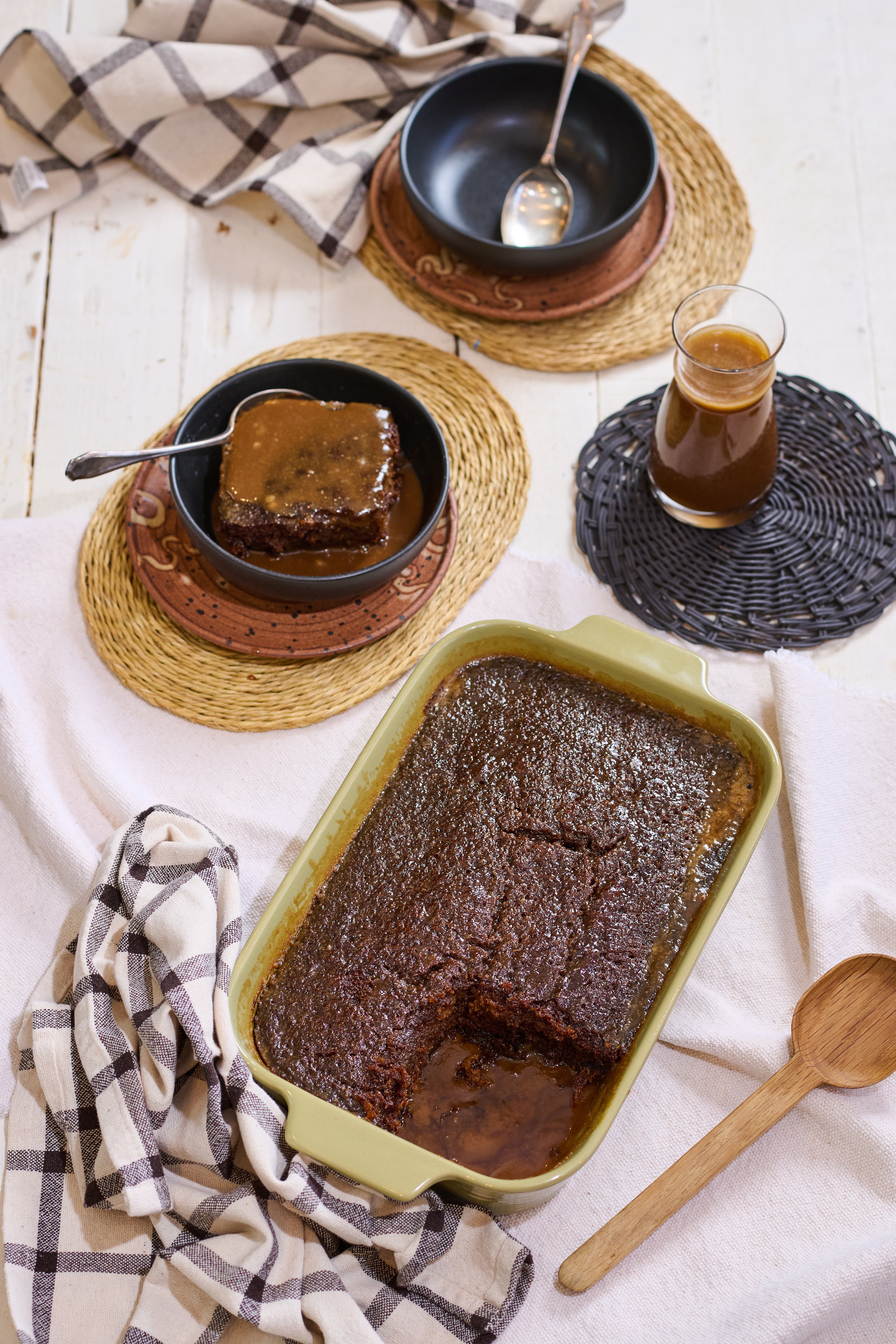 Sticky Toffee Pudding (for 4)